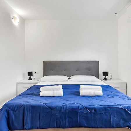 Appartamento Pellegrino Rossi 46 - Affitti Brevi Italia Мілан Екстер'єр фото